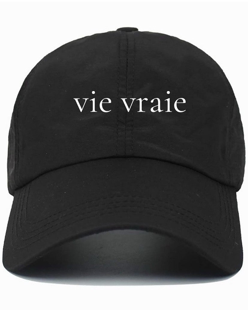 vie vraie (Real Life) Cotton Baseball Cap