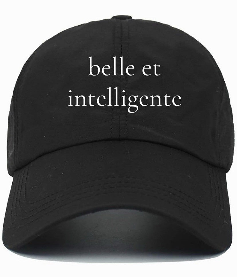bella et intelligente (Beautiful and Intelligent) Cotton Baseball Cap