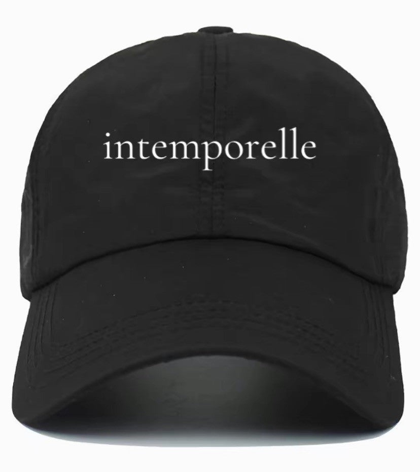 intemporelle (Timeless) Cotton Baseball Cap