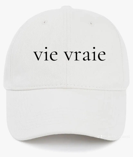vie vraie                       (Real Life)                                    Cotton Baseball Cap