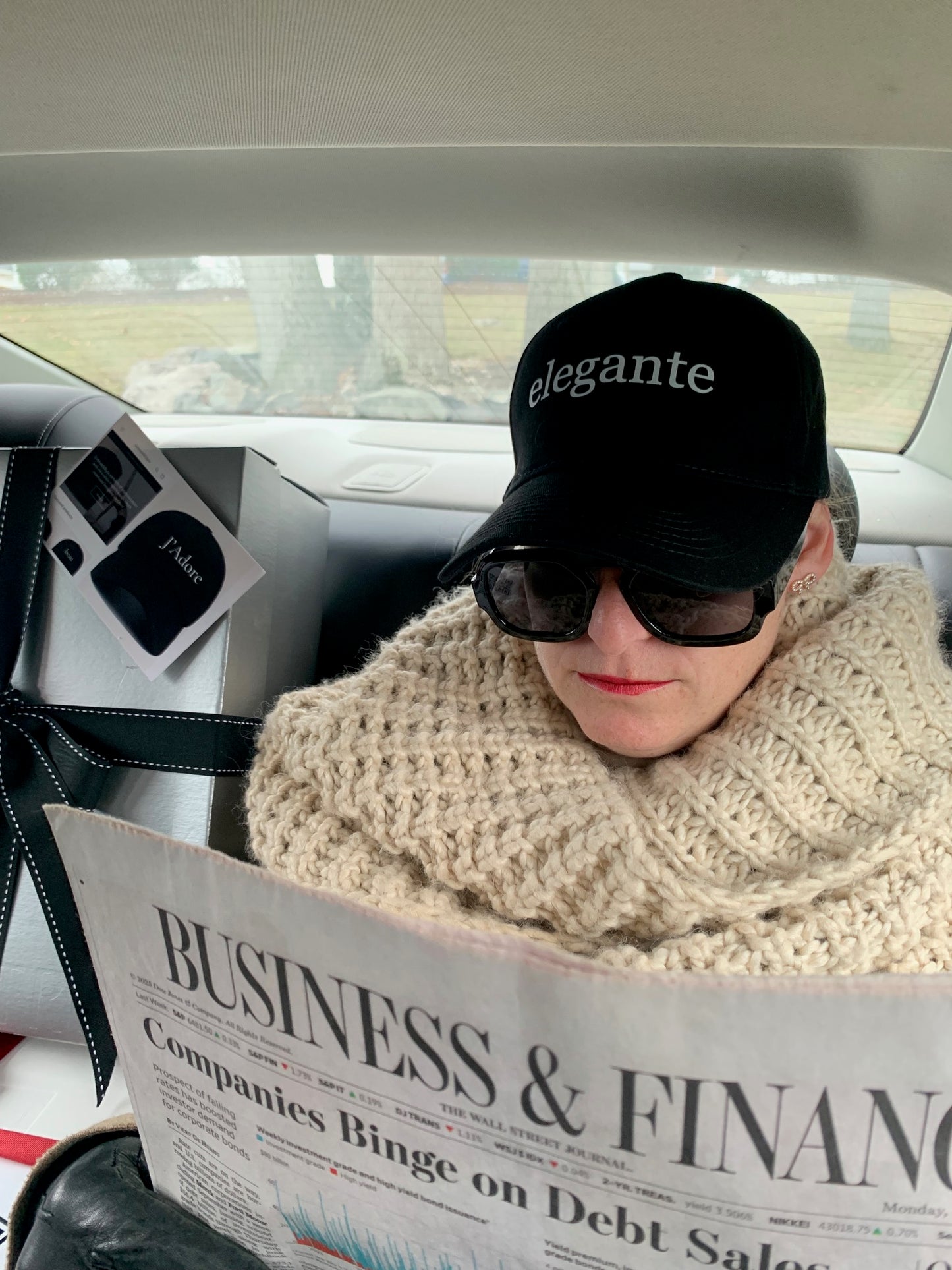 elegante                                  (Stylish)                                             Cotton Baseball Cap