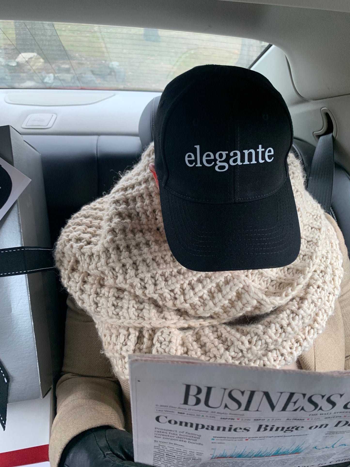 elegante        (Stylish)                                                                         Cotton Baseball Cap