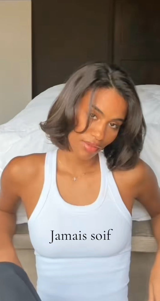 Jamais soif         (Never Thirsty)                     Crew Neck Tank Top